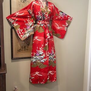 Maruky Red Floral Kimono Robe
